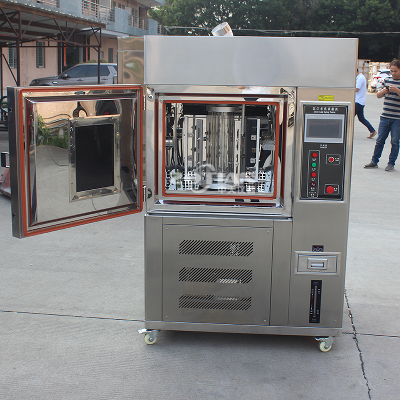 氙燈耐氣候老化試驗(yàn)機(jī)